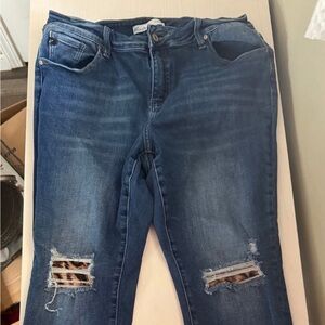 KanCan Dark Blue Denim Jeans distressed with leopard patches adorable waist 32”